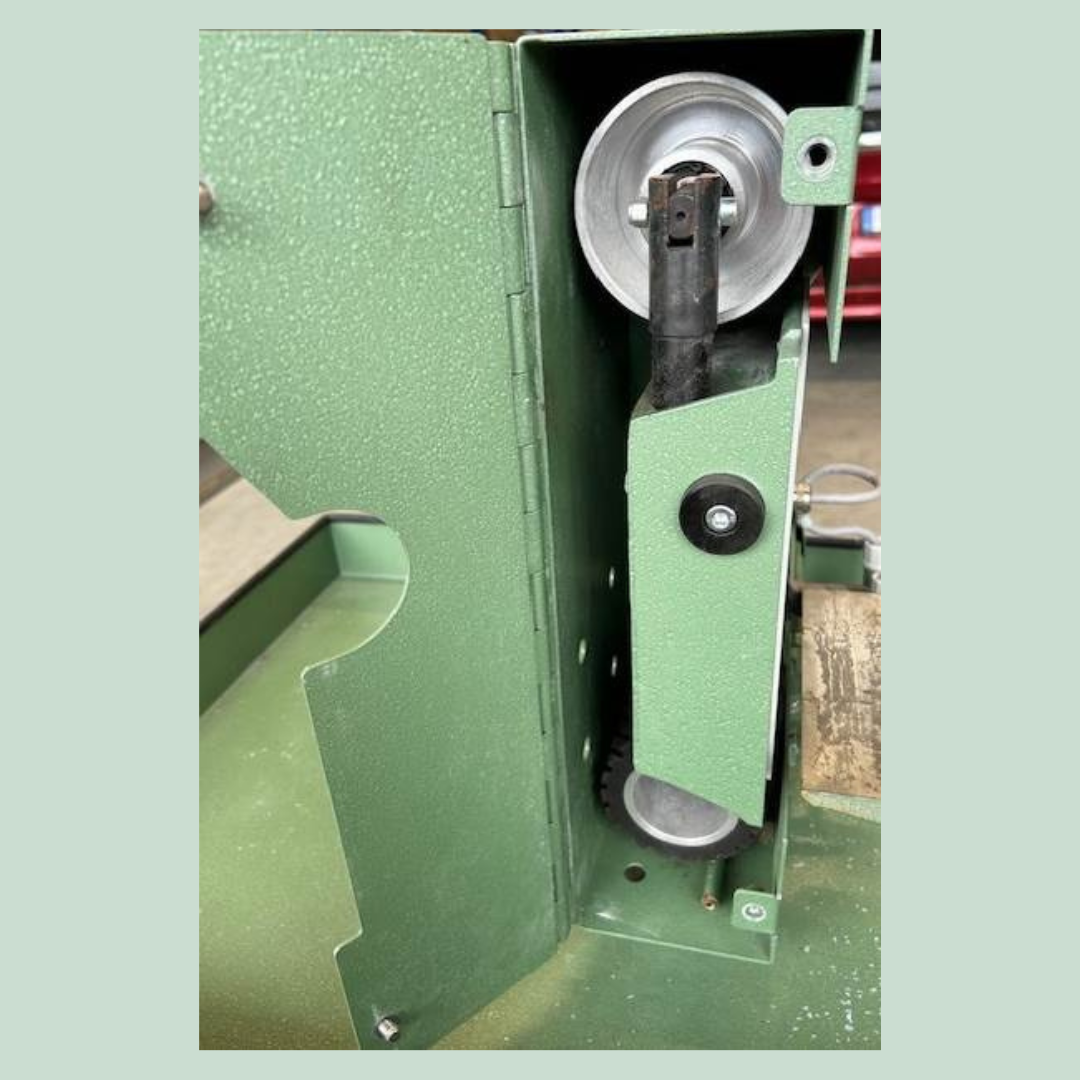 Flächenbandschleifmaschine Rema BS75-W mit Nassschleifeinrichtung Bj.2023 – Bild 3